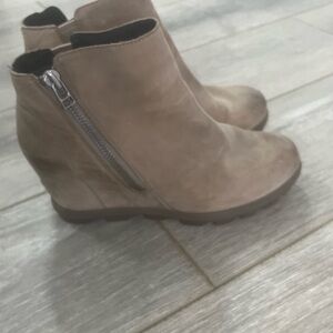 SOREL Joan of Arctic II waterproof wedge boot